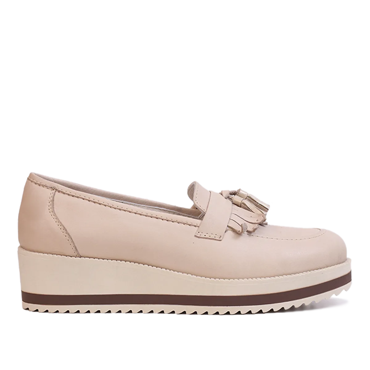 108 Chaussures en Cuir Beige