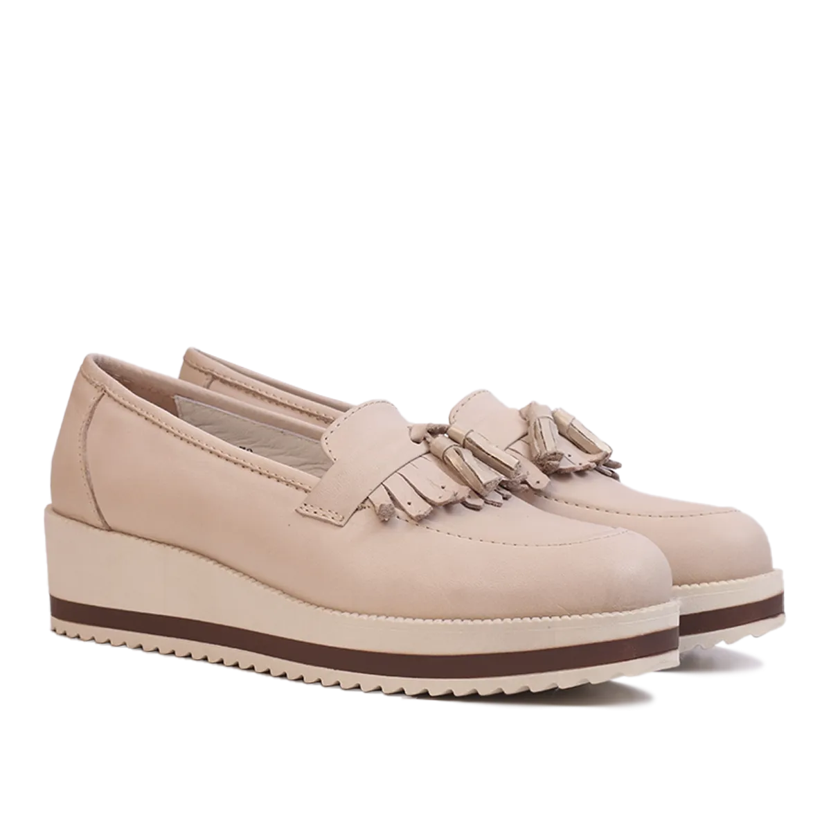 108 Chaussures en Cuir Beige