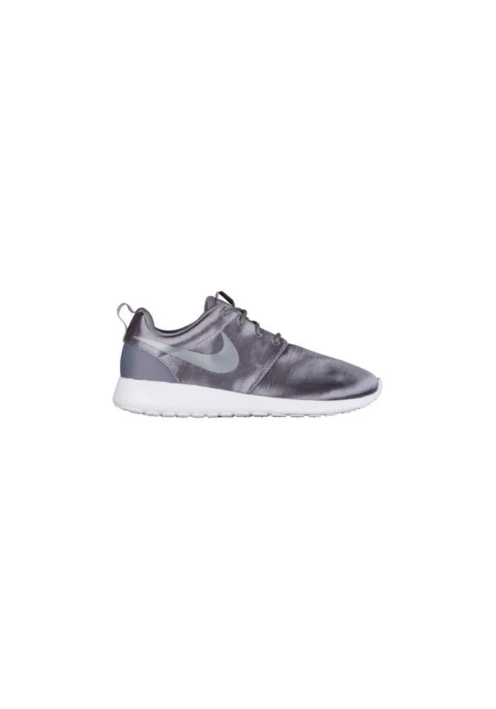 Basket Nike Roshe One Femme 33928-006