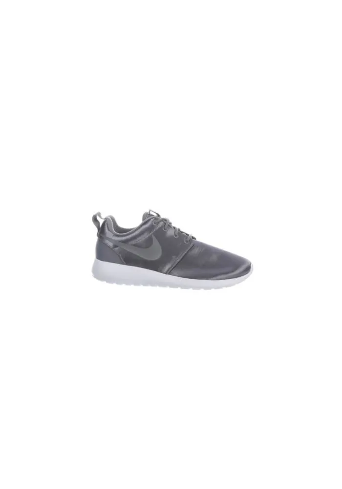 Basket Nike Roshe One Femme 33928-006