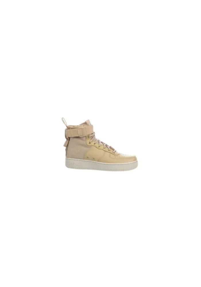 Basket Nike SF Air Force 1 Mid Femme A3966-200