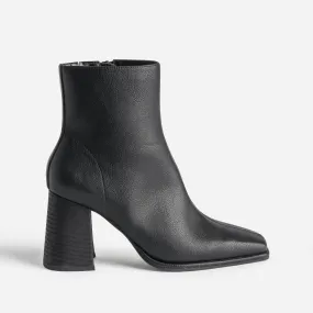 Boots noir éco-conçu à bout carré - Boots / bottines Femme | ERAM