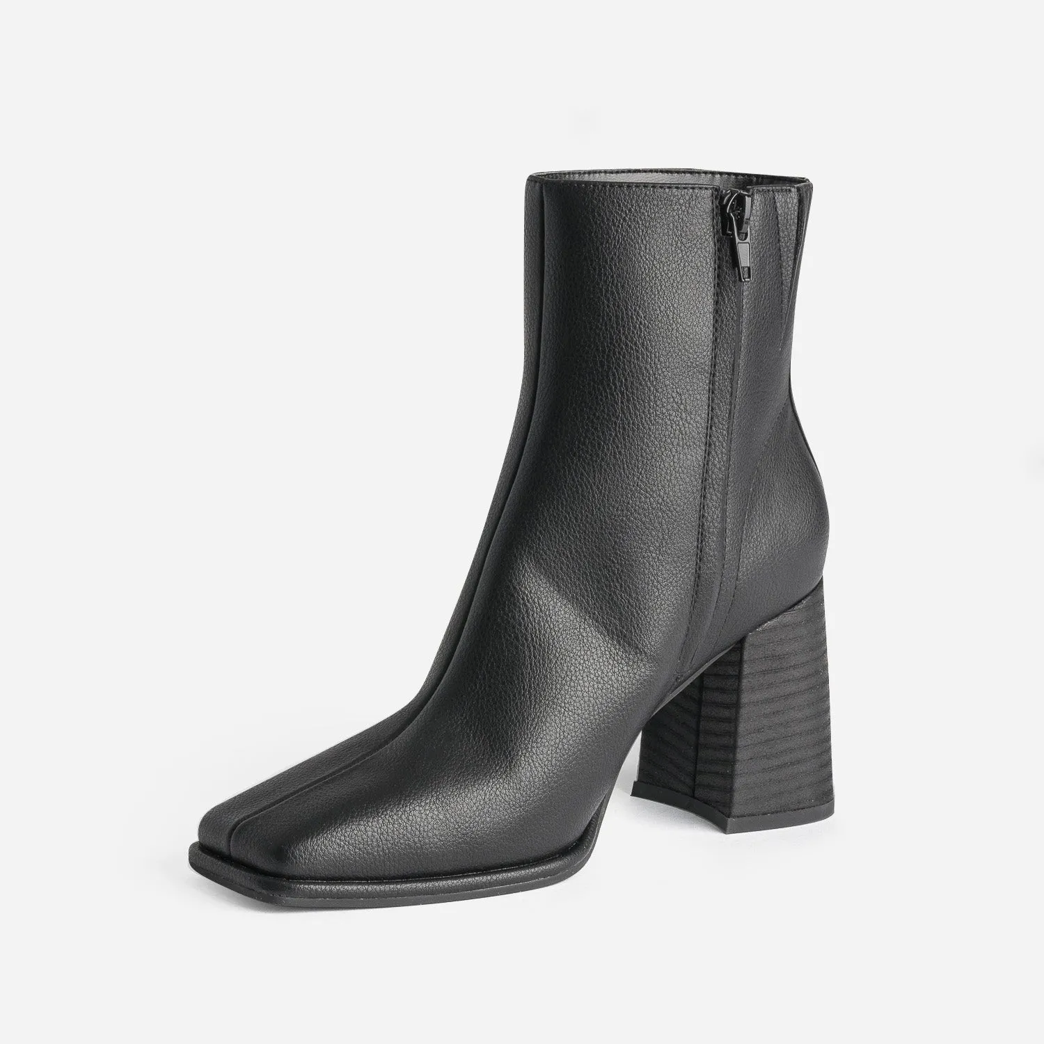 Boots noir éco-conçu à bout carré - Boots / bottines Femme | ERAM