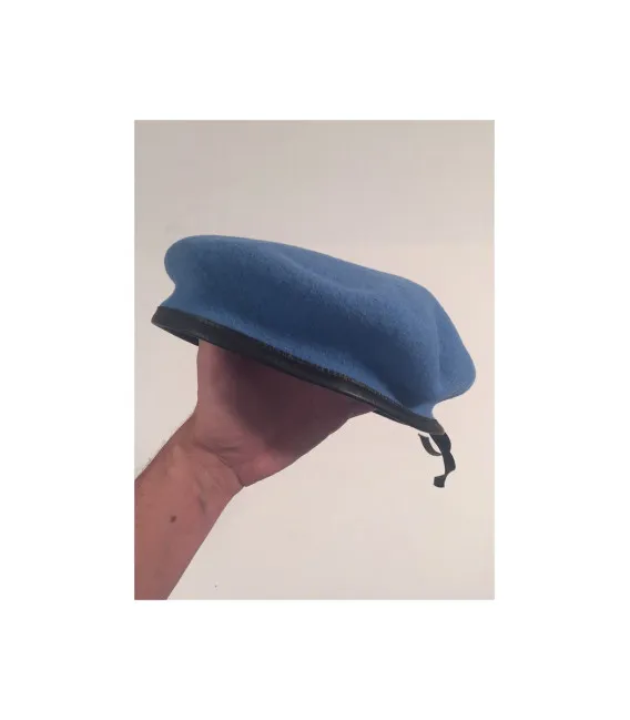 Béret militaire de l'ONU bleu cyan