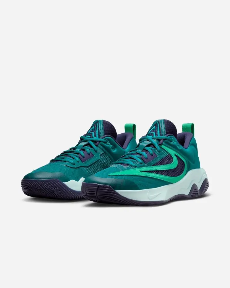 Chaussures de basket Nike Giannis Immortality 3 Vert & Violet pour homme