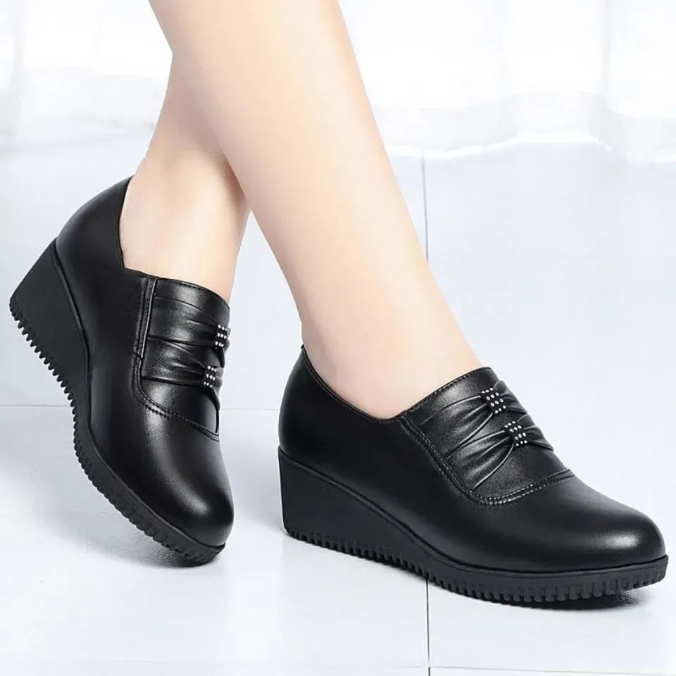 Chaussures plates en cuir artificiel pour femmes Zinda