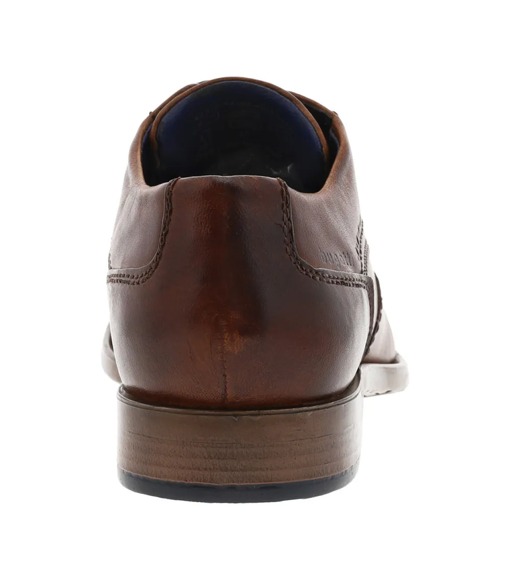 Derbies Bugatti en cuir cognac et à lacets ronds