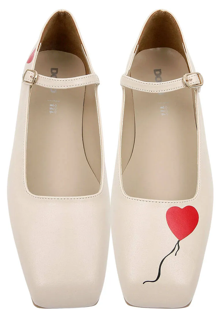 Femme Cuir Vegan Beige Chaussures Plates - Heart of the Balloon Motif