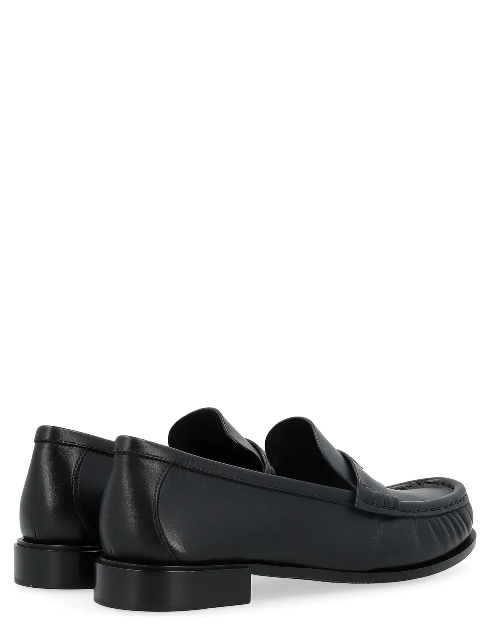 Max Mara Mocassin en cuir noir semi-brillant