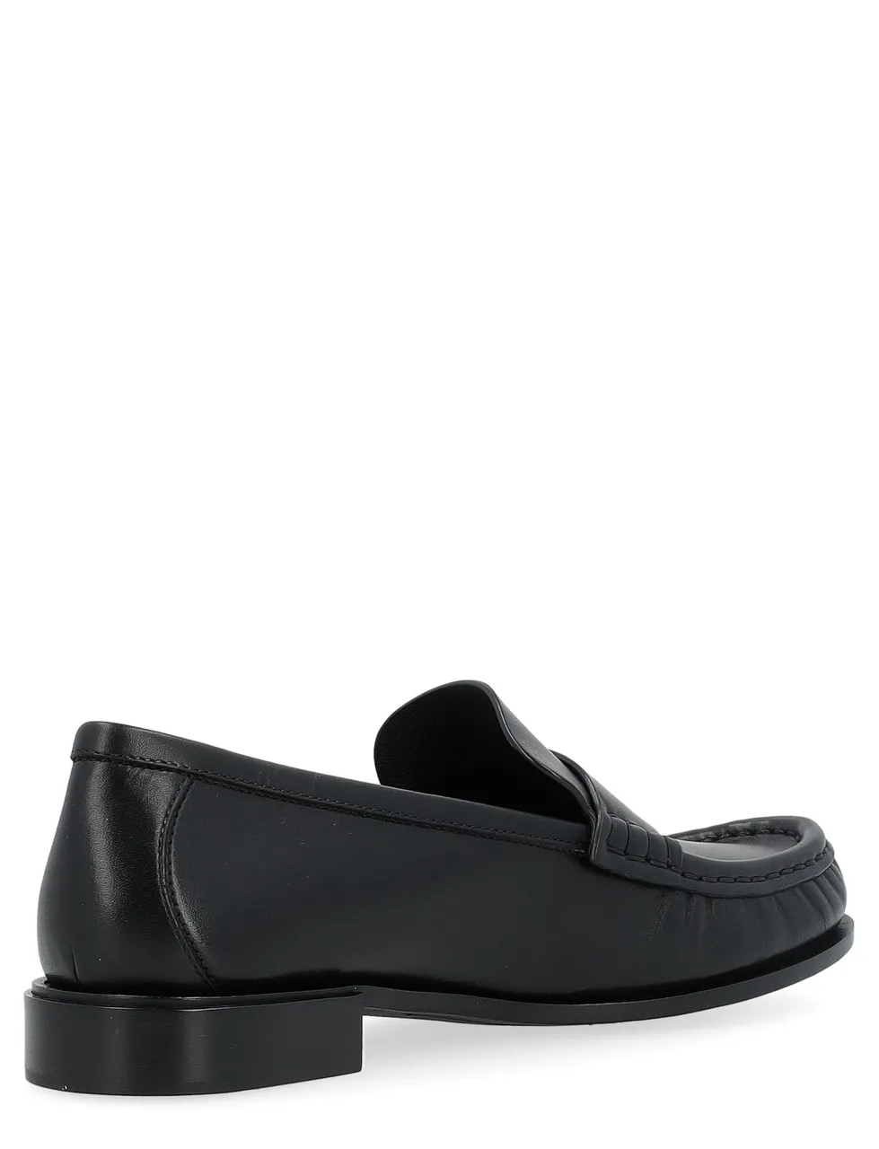 Max Mara Mocassin en cuir noir semi-brillant