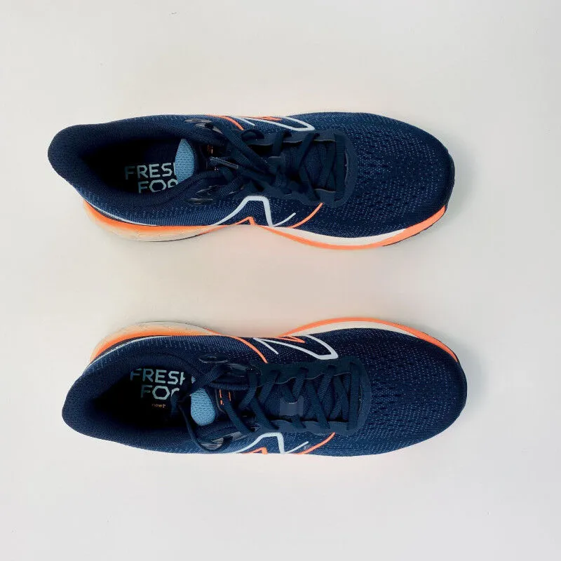 New Balance Fresh Foam 880 V12 - Seconde main Chaussures running homme - Bleu - 44.5 | Hardloop