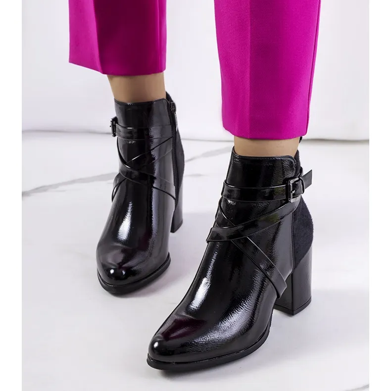 PA1 Bottines Mossley vernies noires le noir