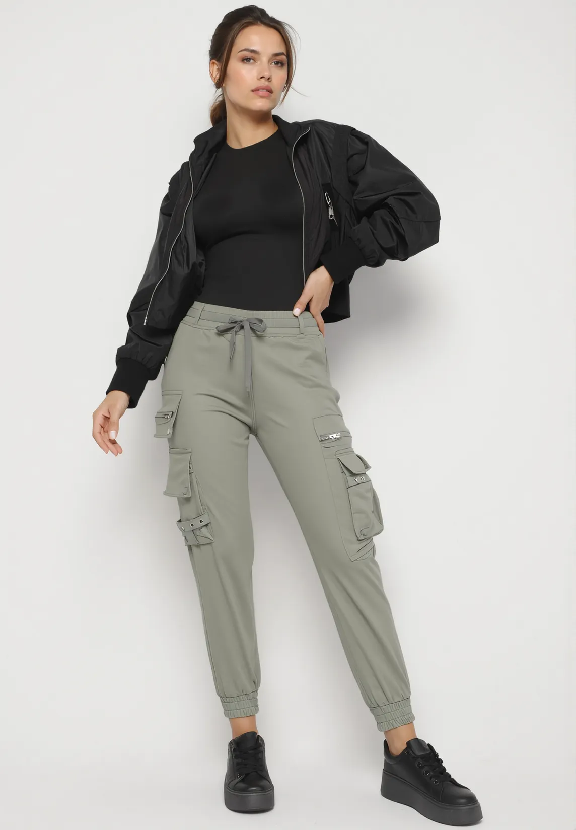 Pantalon cargo kaki avec taille élastique multi poches