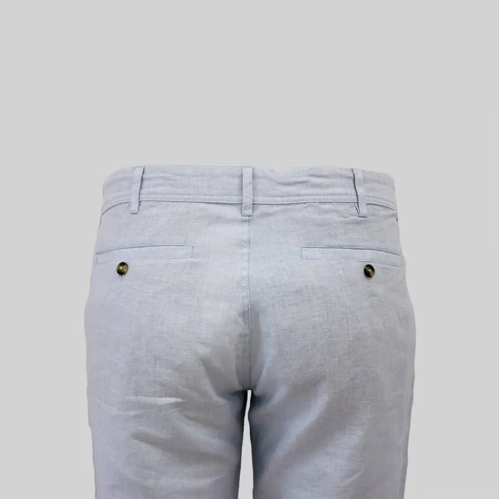 Pantalon chino bleu clair en lin