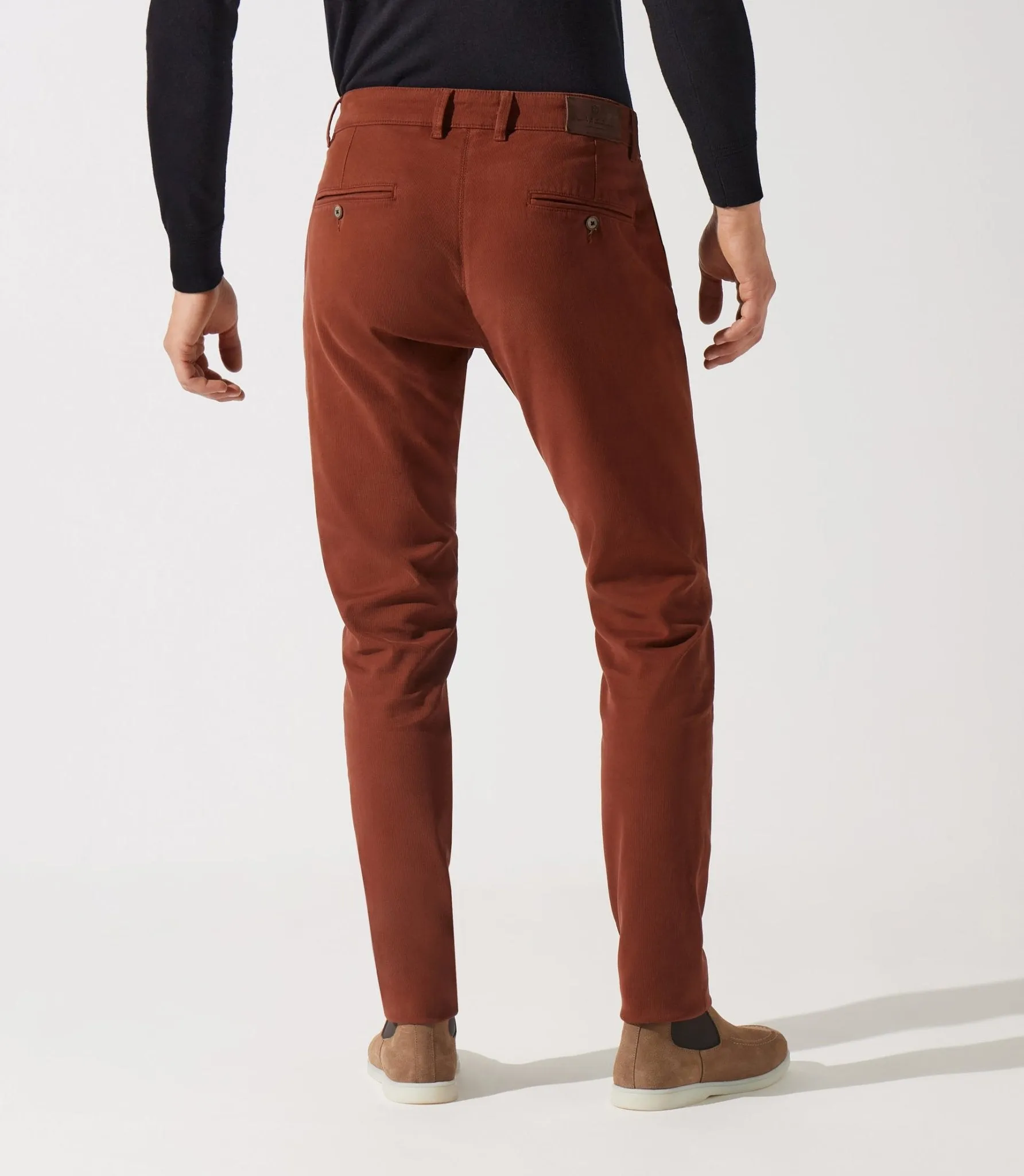 Pantalon chino cannelle