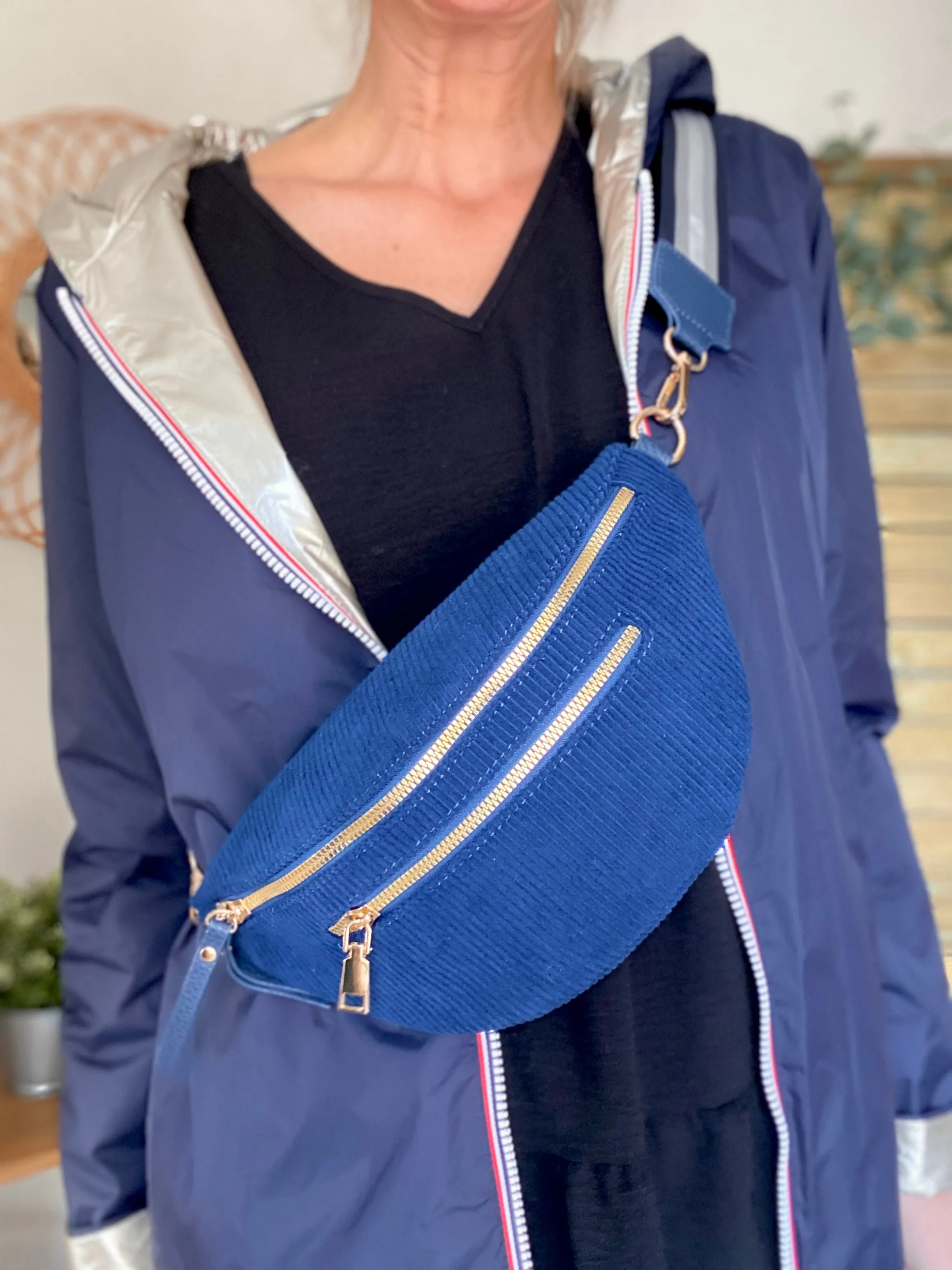 Sac banane en velours ctelé 2 zips et sangle fantaisie - CHARLY - Bleu marine (ctelé fin)