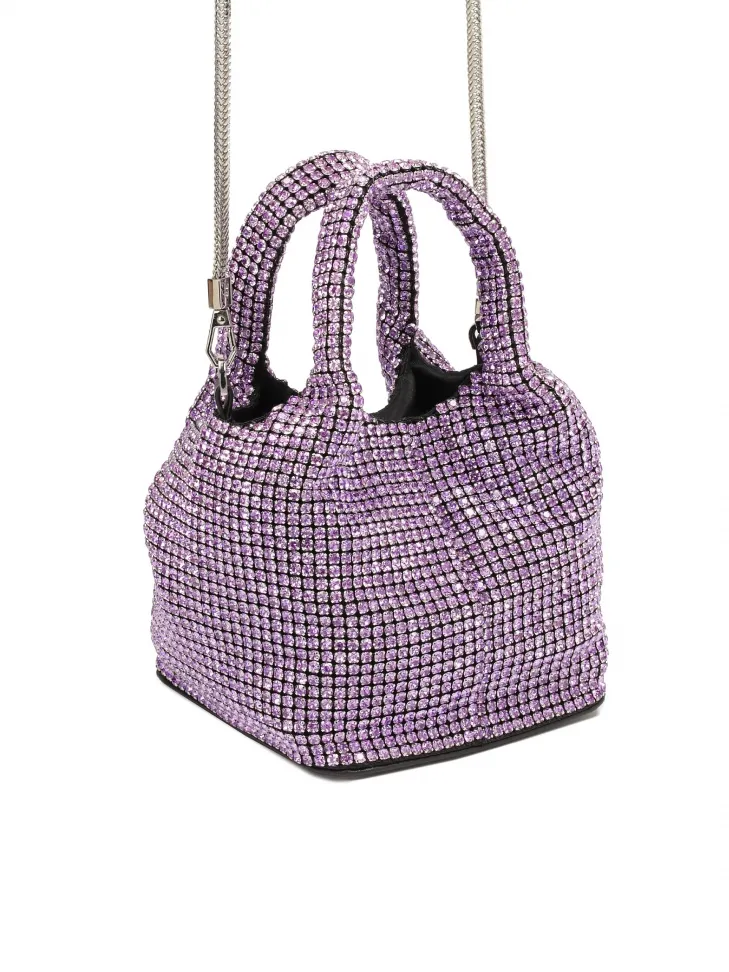 Sac à main violet recouvert de zircons